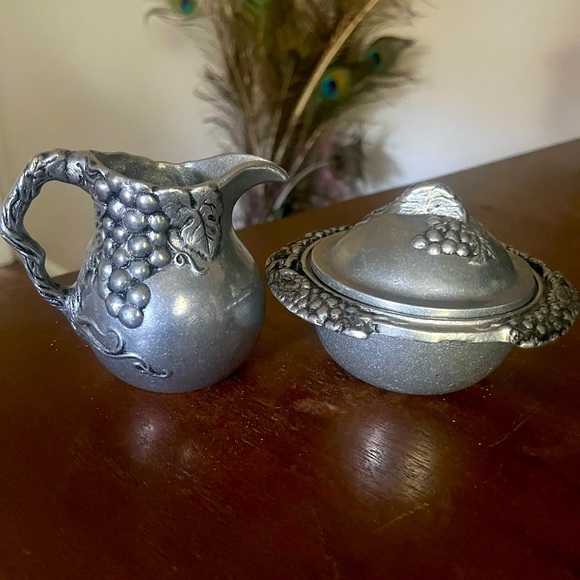 Carson Kitchen Vintage Pewter Sugar And Creamer Set Poshmark